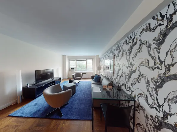 30 Park Avenue image 1 of 20
