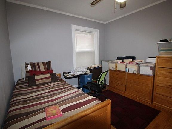 5th image of 6644 N Campbell Ave APT 1