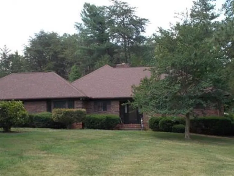 7906 Riding Trail Ct — Photo 1