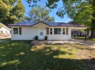 370 S 7th Ave, Piggott, AR 72454