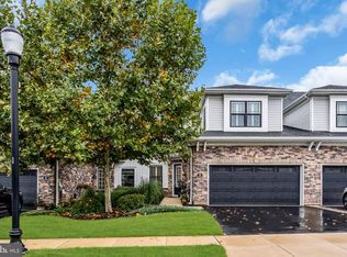 20 Dogleg Ln, Lawrence Township, NJ 08648