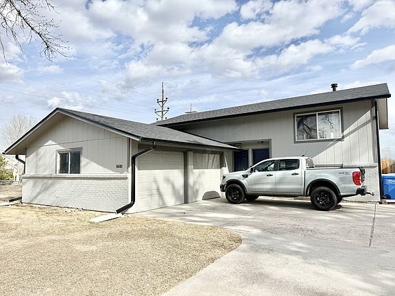 4th image of 1600 Banyan Dr APT 2