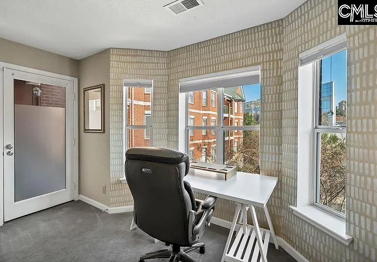900 Taylor St #1-304 — Photo 4