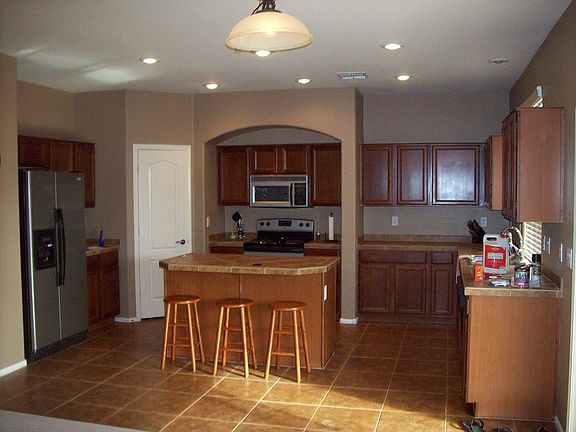 4th image of 22367 N Dietz Dr