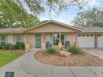 1653 Rosewood St, Seguin, TX, 78155