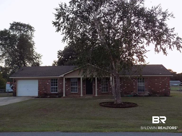 23266 Wilson Dr — Photo 1