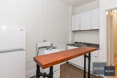 Rented by Bond New York