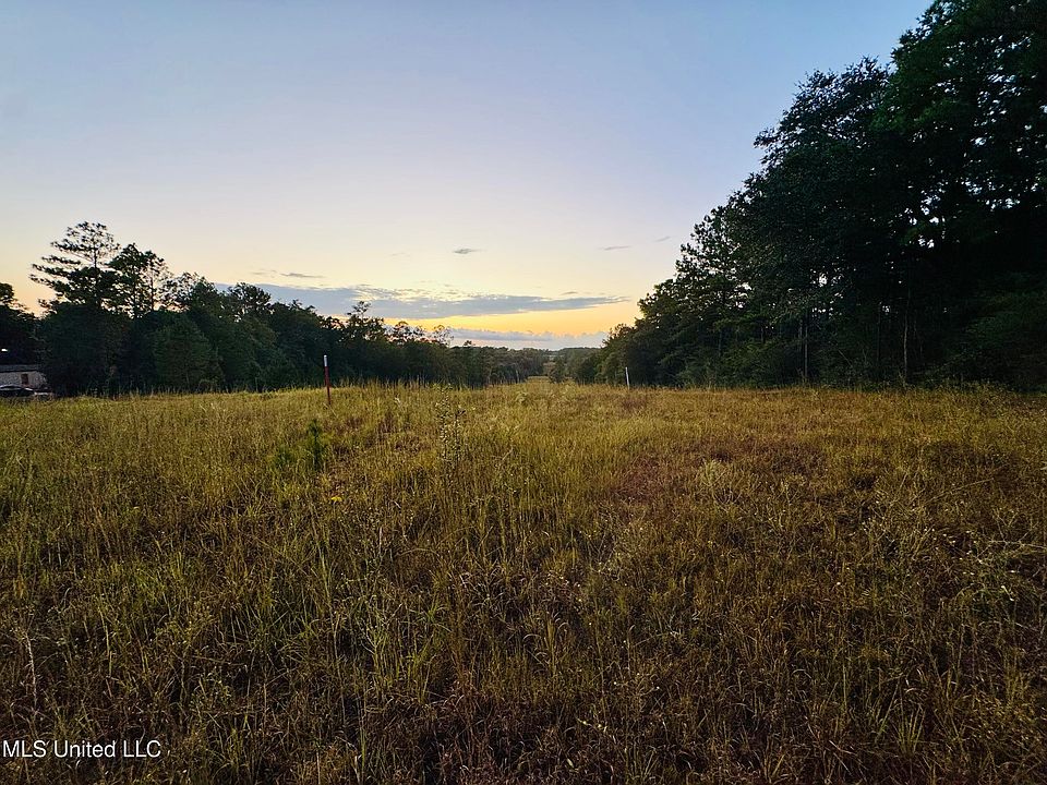 2nd image of Cooks Corner Rd