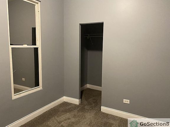 5th image of 8230 S Emerald Ave
