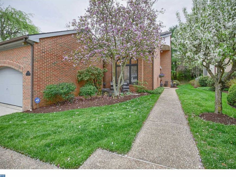 1st image of 121 Bellant Cir