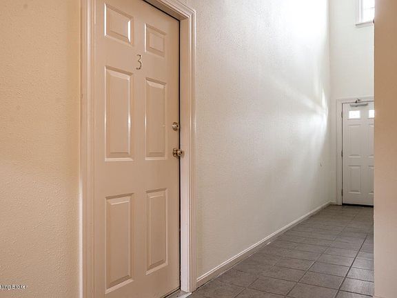 1328 Lynmar Drive Unit 3-03