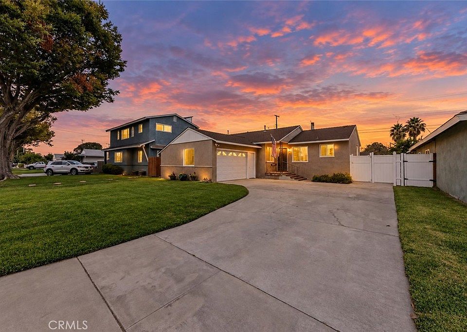 1st image of 10459 Nava St