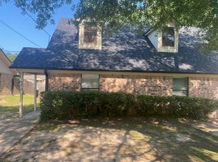 111 Willow Creek Ct APT A, Hallsville, TX 75650