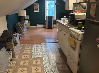 437 W Fountain St #3, Providence, RI 02903