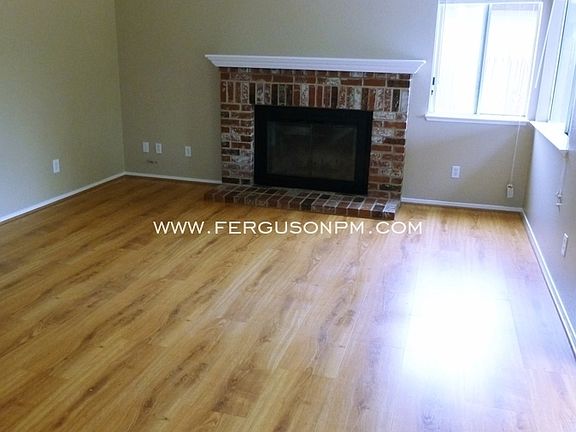 3rd image of 1429 Long Creek Way