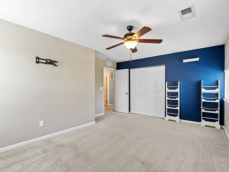 27 Madeline Cir — Photo 26