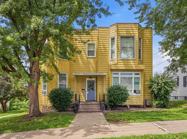 1941 Madison St, Dubuque, IA 52001