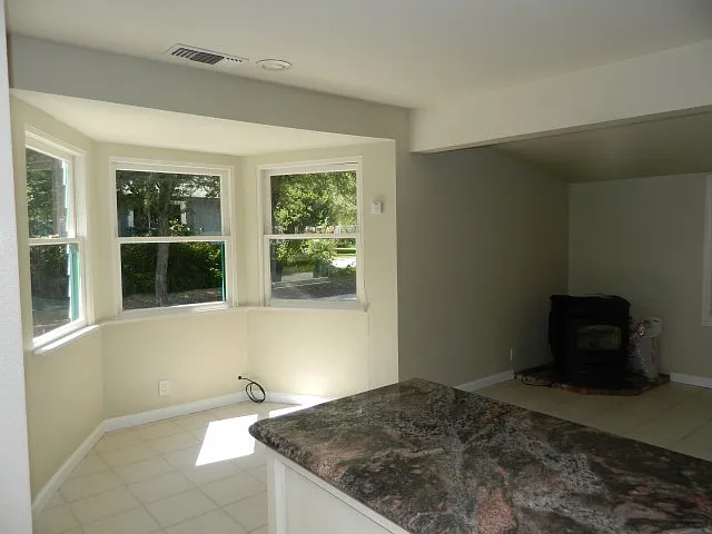 200 Shepard Ln — Photo 9