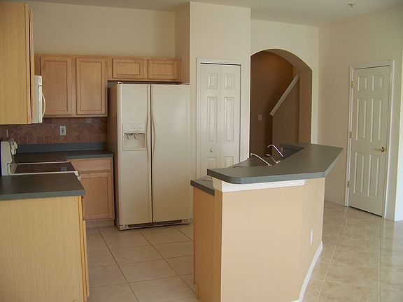 Kitchen with Island