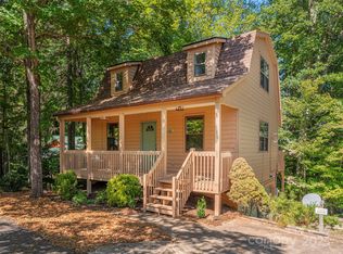 37 Hart Ln, Lake Junaluska, NC 28745