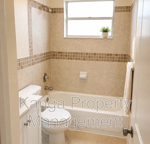 4317 Cocoanut Rd — Photo 8