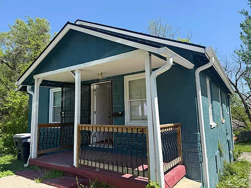 3927 Jackson Ave Photo 1