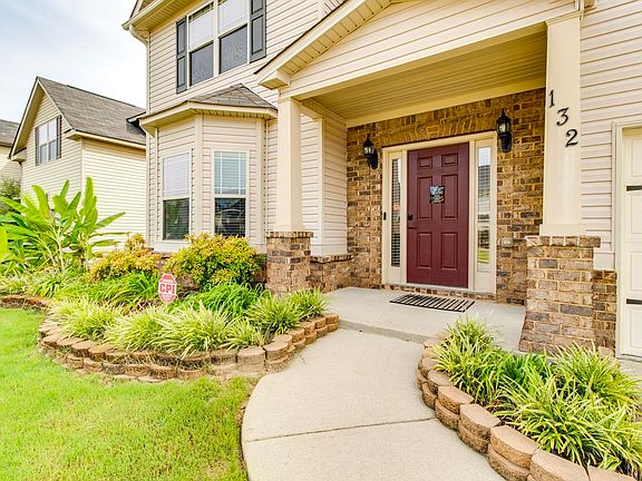 4th image of 132 Windstone Dr