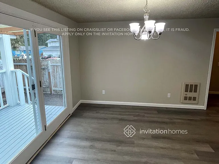1425 63rd St SE — Photo 6