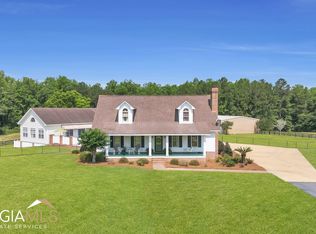 45 Liberty Rd, Jesup, GA 31545