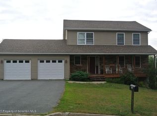 404 Williamsburg Ln #L21, Scranton, PA 18504