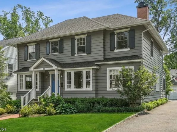 22 Berkeley Rd, Millburn Twp., NJ 07041