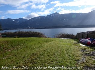 240 SW Cascade Ave, Stevenson, WA 98648