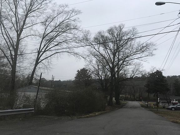 4th image of 3507 McArthur Ave
