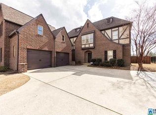 504 Twin Creek Rd, Hoover, AL 35226