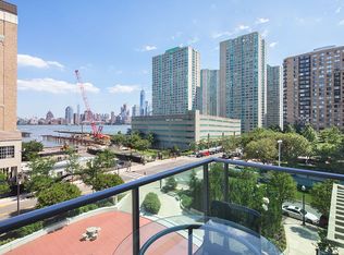 20 Newport Pkwy APT 607, Jersey City, NJ 07310