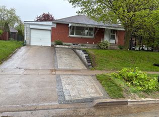 13 Ridgewood Ave, Guelph, ON N1H 6C3