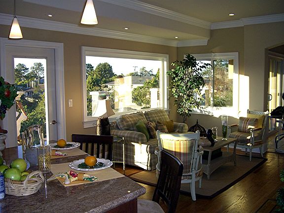 3rd image of 3140 Melendy Dr