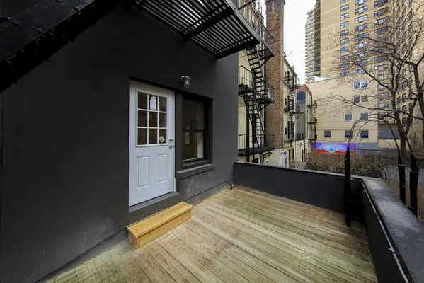 Rented by Icon Realty Management | media 7