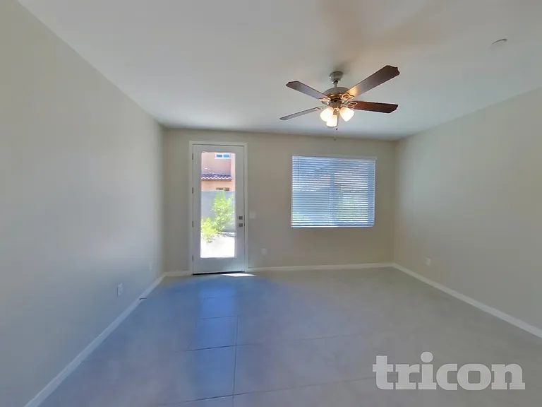 4537 E Granada St — Photo 2
