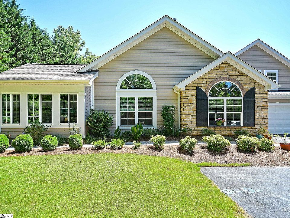 1st image of 215 Sunset Glory Ln