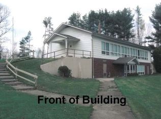 1228 Niles Vienna Rd, Niles, OH 44446