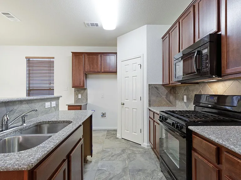 11400 W Parmer Ln #88 — Photo 31