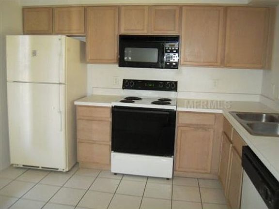 2nd image of 13403 Fairway Glen Dr