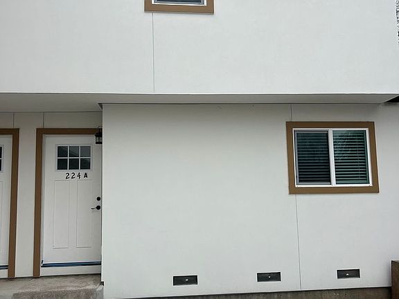 2nd image of 224A Brittain Ln