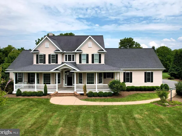 118 Chippendale Ln, Port Matilda, PA 16870