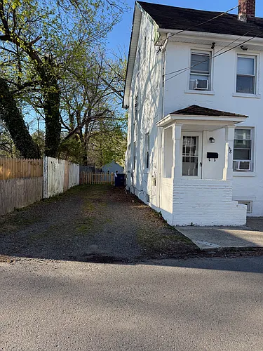 58 E Monroe St Photo 1