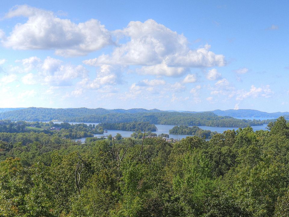 1st image of 364 W Mountain Dr #5