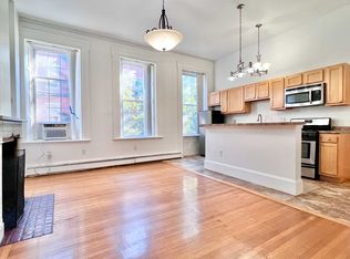 1826 Pine St #2F, Philadelphia, PA 19103