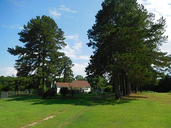 5th image of 107 Goldenrod Ln