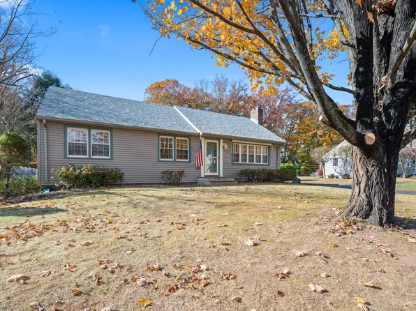 122 Woodhaven Drive, Berlin, CT 06037